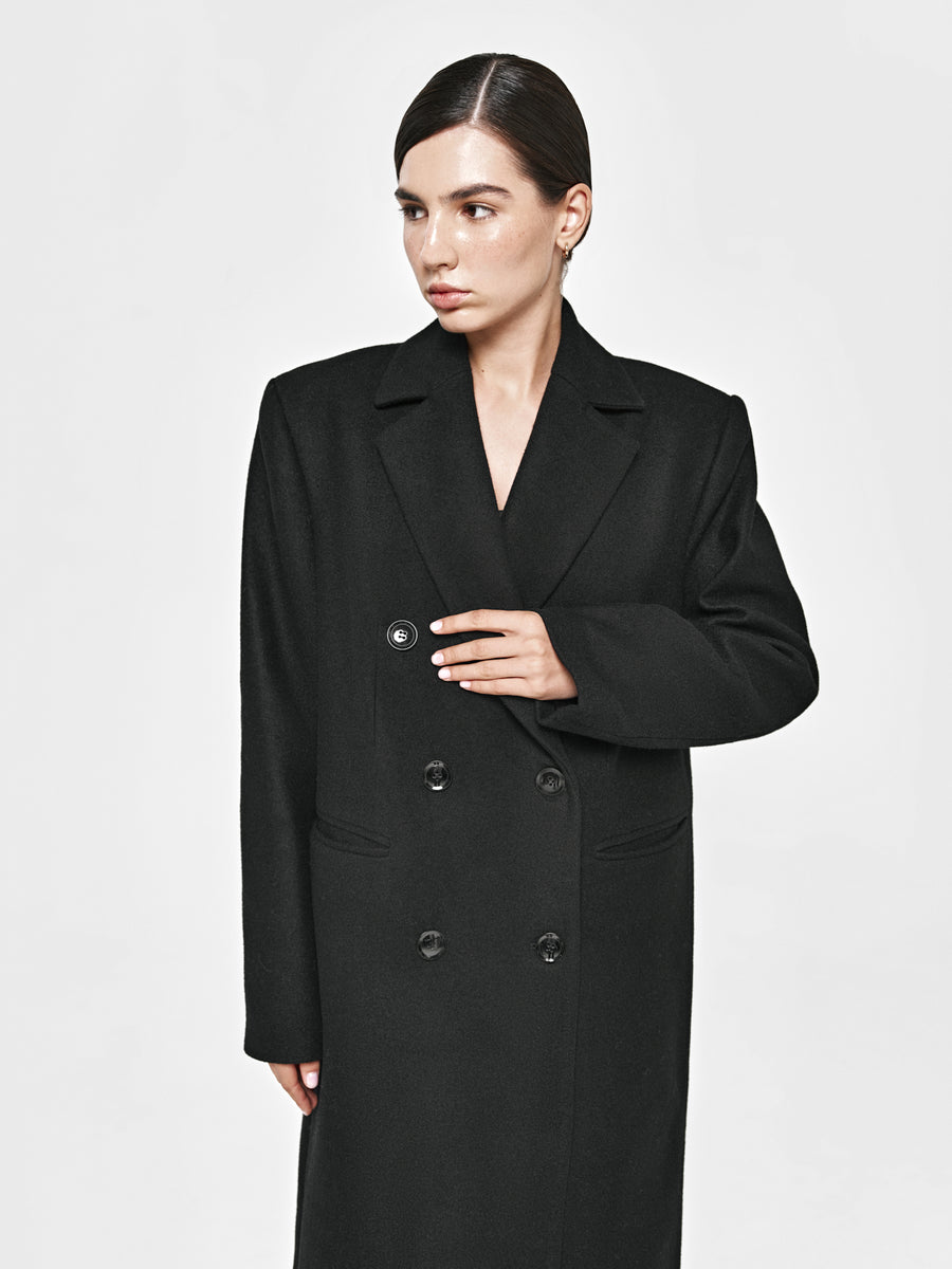 Black double-breasted maxi coat with cashmere