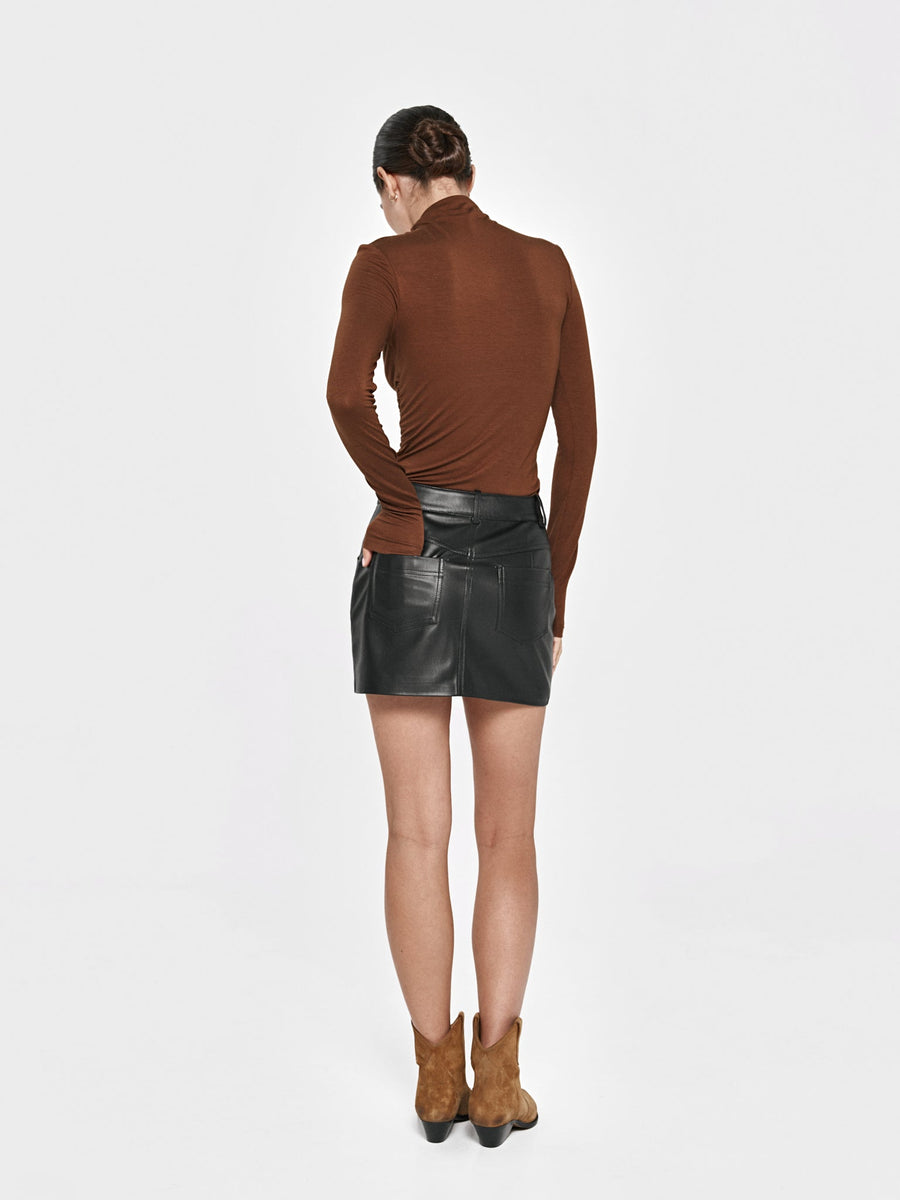 Long-sleeve top with front drawstring