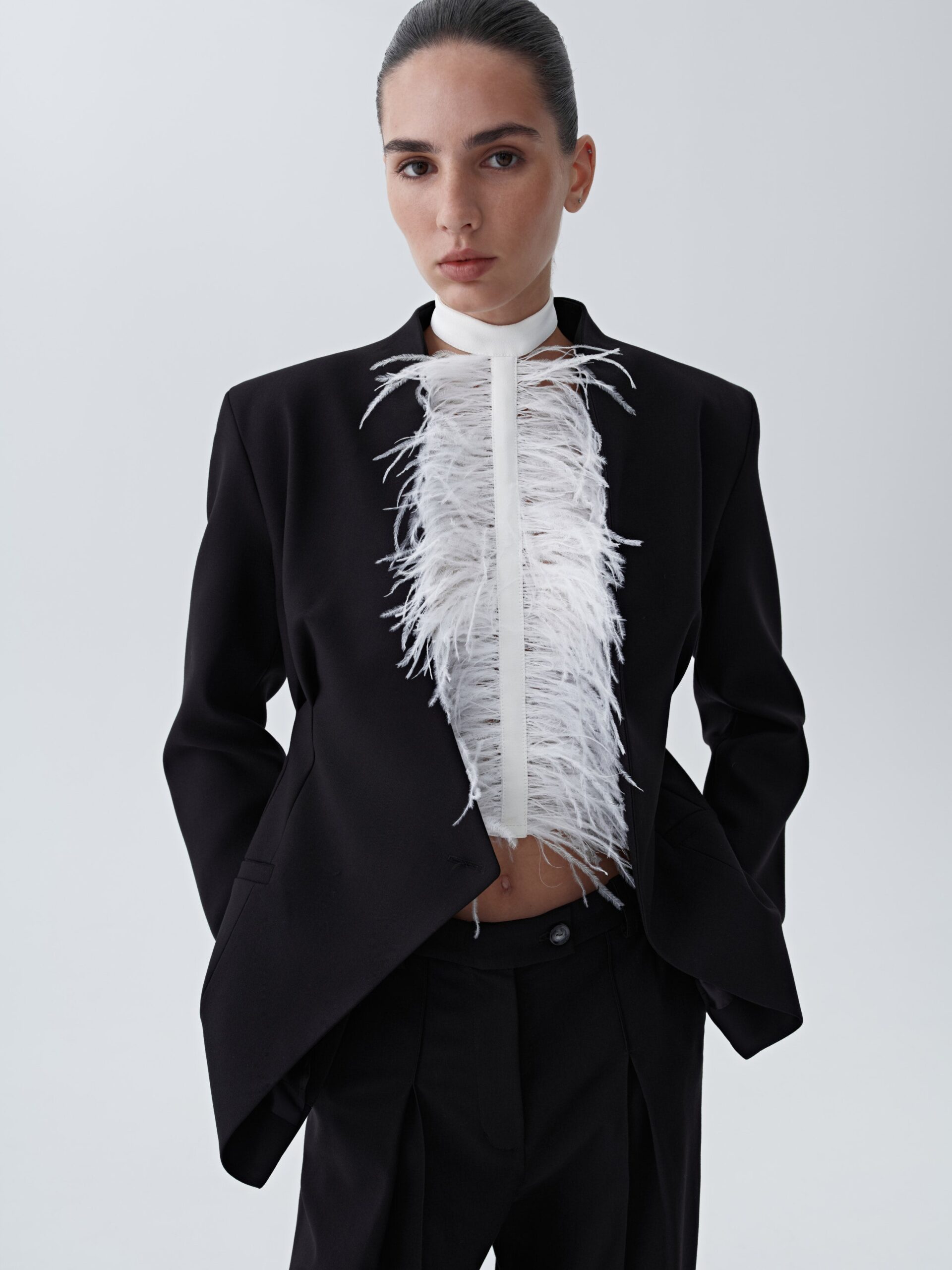 Feather collar